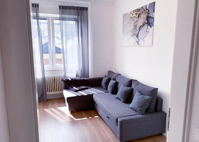 Zwei Apartments Fuer Gruppen - Phantasialand, Koeln, Bonn