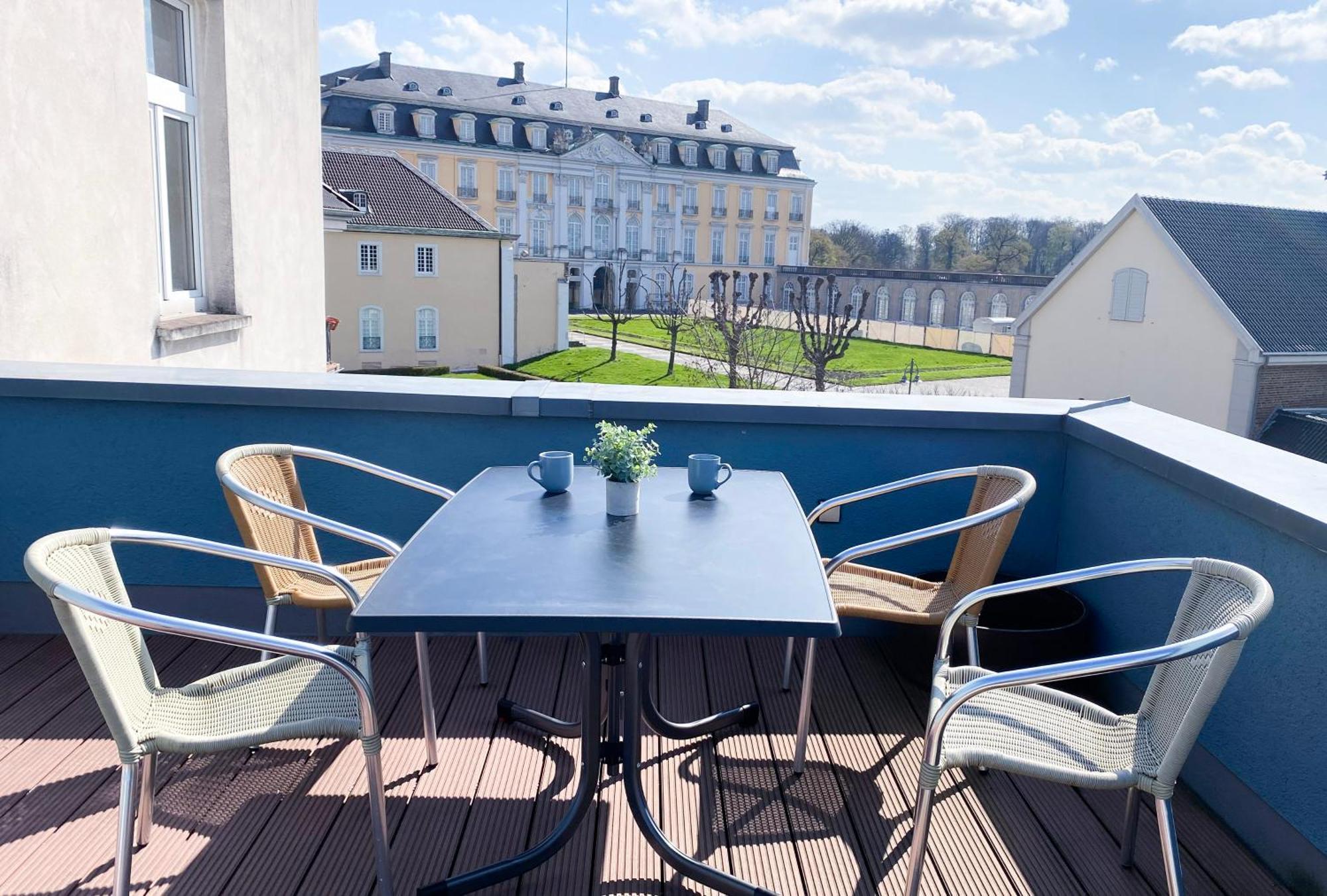 Apartment Zwei Fuer Gruppen - Phantasialand, Koeln, Bonn Bruehl (Rhineland)